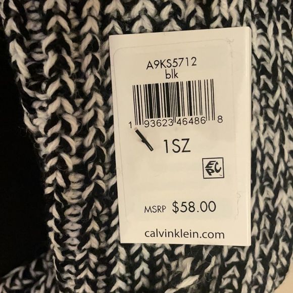 Calvin Klein Scarf - Picture 2 of 3